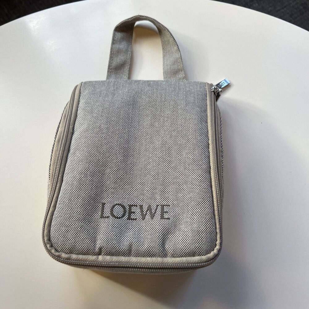 Loewe JAL Japan Air First Class Amenity Travel Bag Only, 8" x 6" Beige